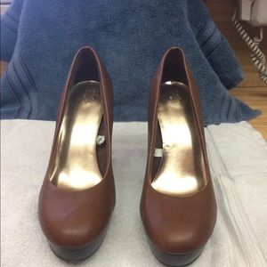Mossimo Brown heels